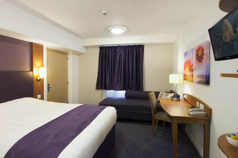 Premier Inn Chorley North Buitenkant foto